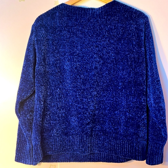 Tommy Bahama, Size XS, good for S and M, Blue, Plush Sweater Soft 100% Polyester - Picture 6 of 13